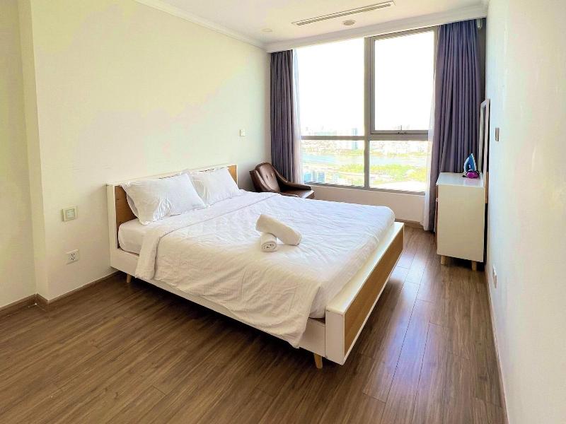 Vinhomes Central Park- Luxury Apartments image