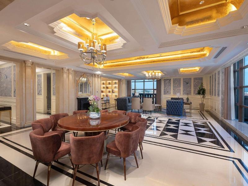 Wyndham Taian West image