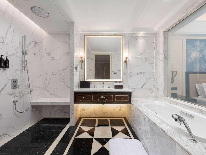 Wyndham Taian West image