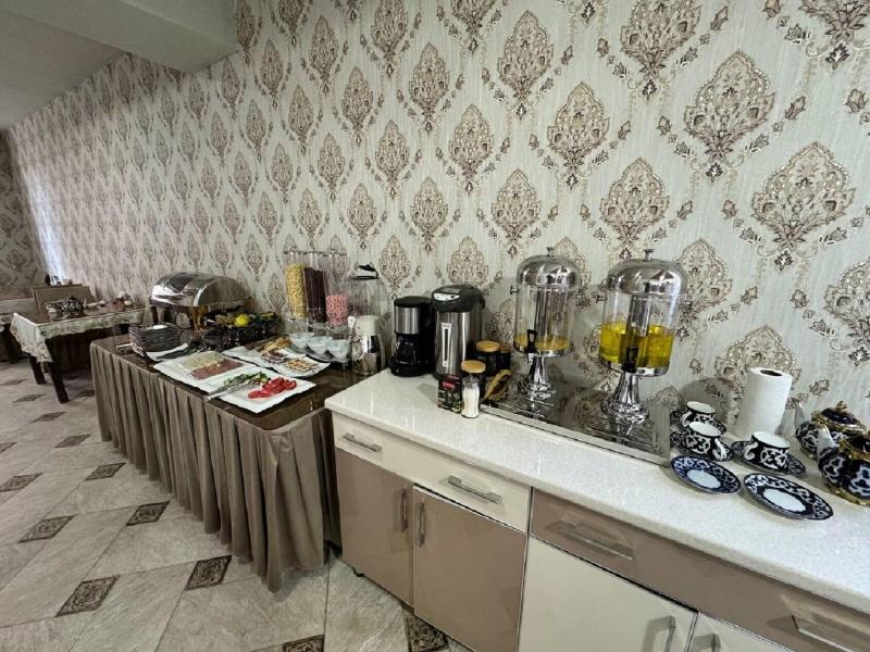 Qamar Hotel image