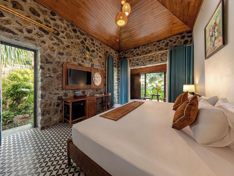 Nature Garden Ecolodge Ninh Binh image