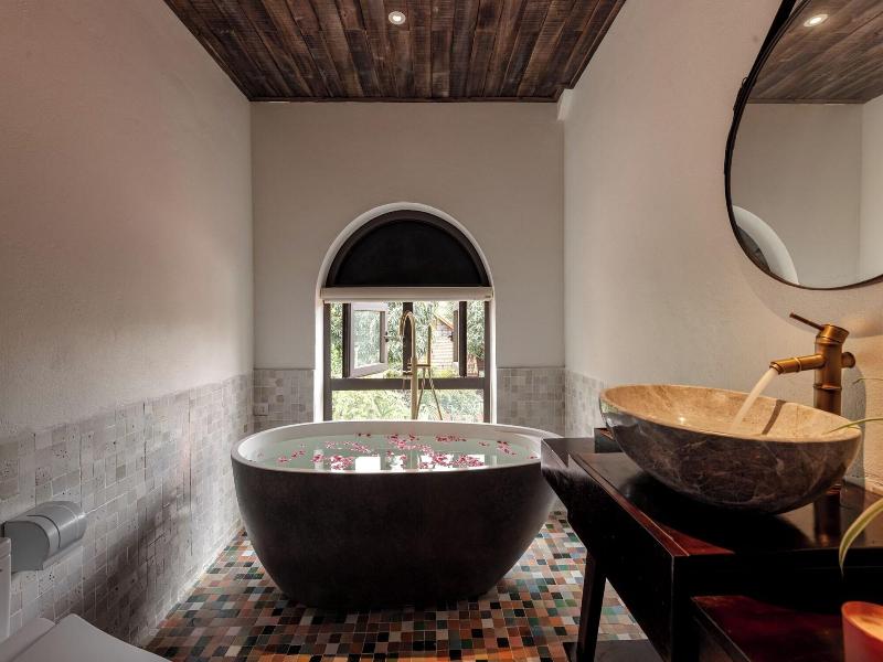 Nature Garden Ecolodge Ninh Binh image