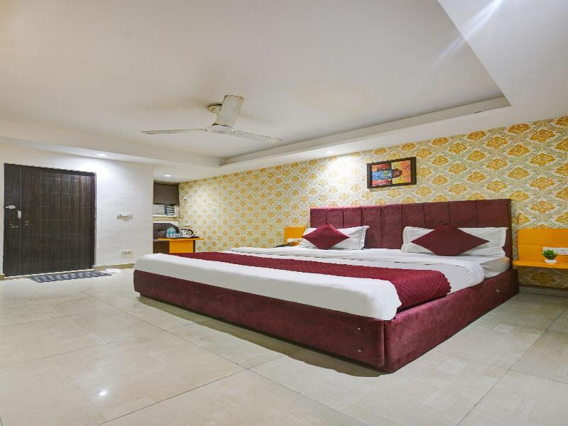 Hotel Happy Stay - Delhi Airport image