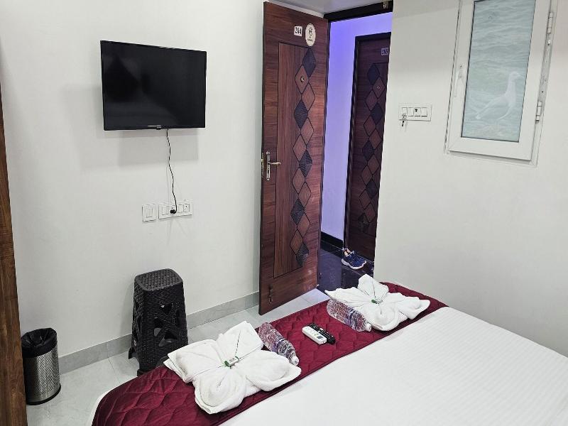 Metro Residency.com image