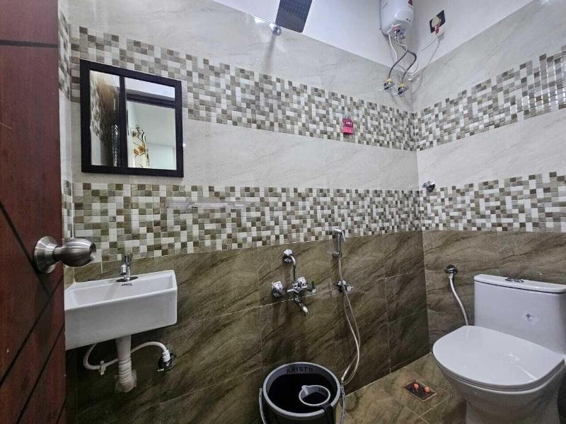 Metro Residency.com image