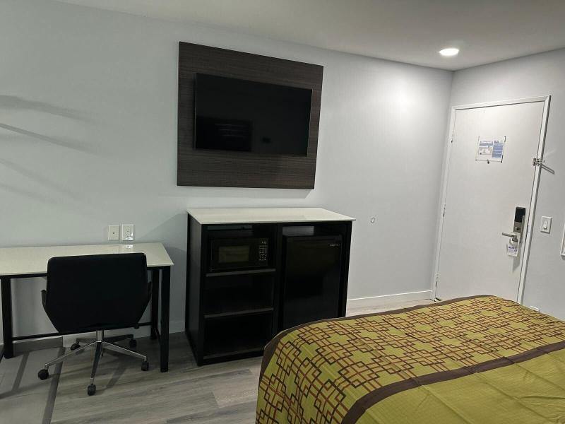 Beach Inn - A Huntington Beach Motel image