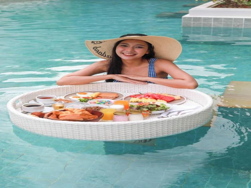 Lalynn Resort & Villas image