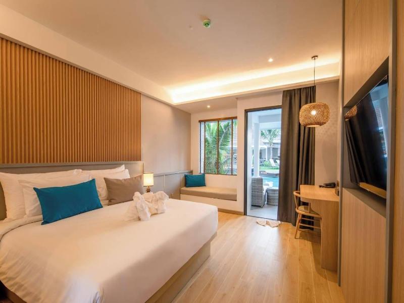 Lalynn Resort & Villas image