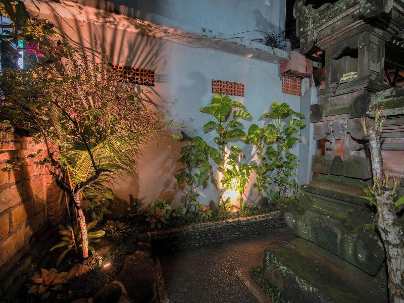 Shana Homestay By Eps image