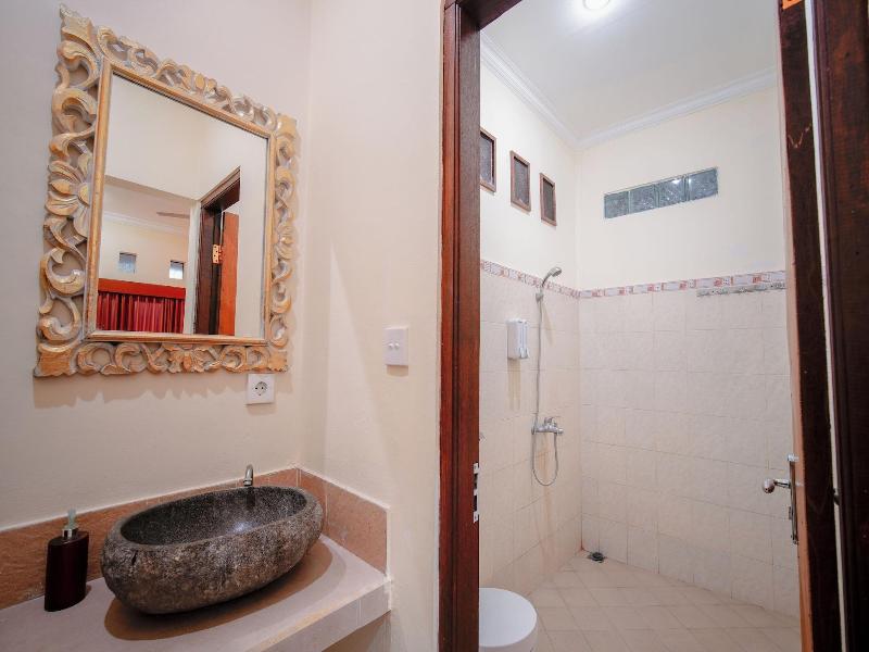 Shana Homestay By Eps image