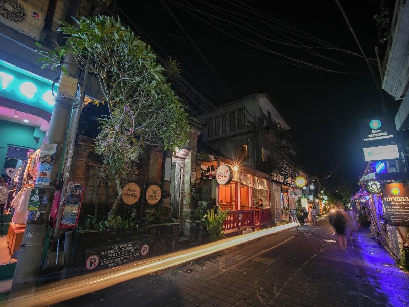 Shana Homestay By Eps image