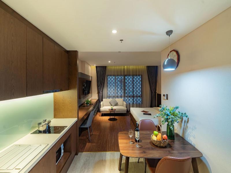 Dhts Business Hotel & Apartment image