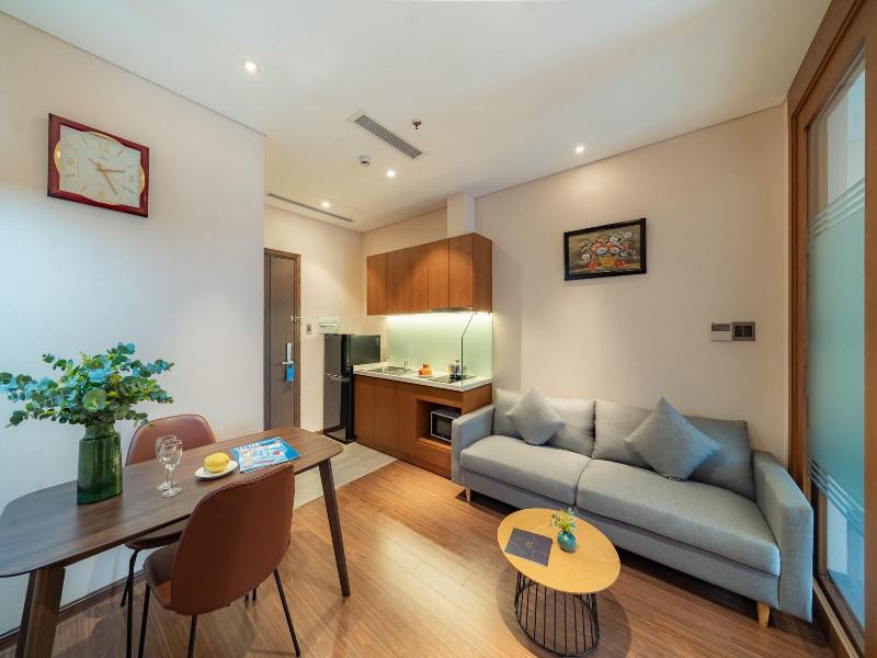 Dhts Business Hotel & Apartment image