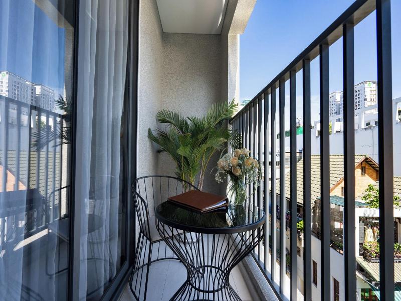 Dhts Business Hotel & Apartment image