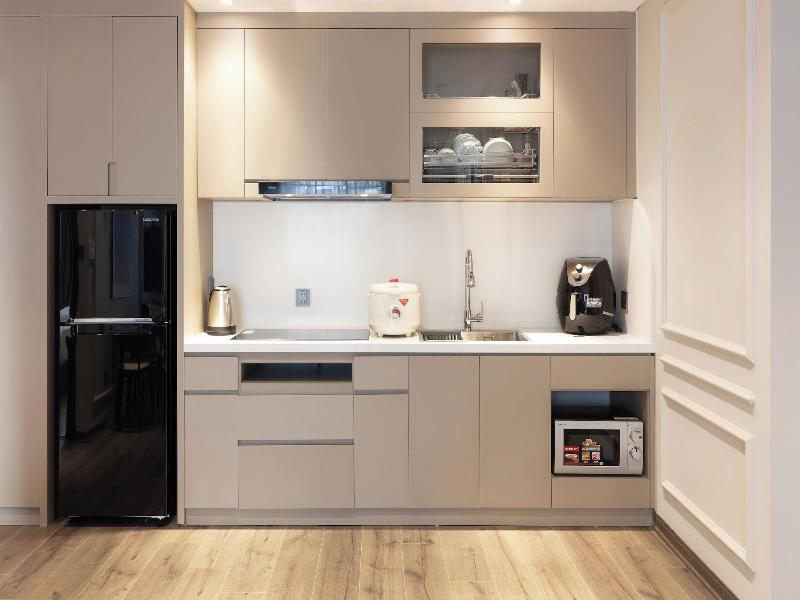 Otis Apartment image