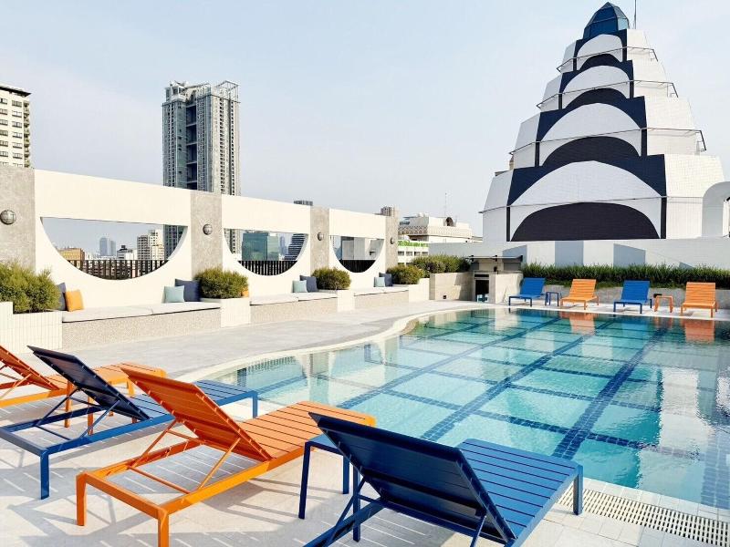The Quarter Saphan Khwai By Uhg image