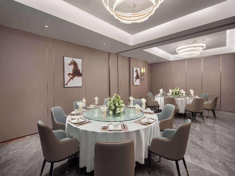 Days Hotel By Wyndham Xishuangbanna Jinghong image