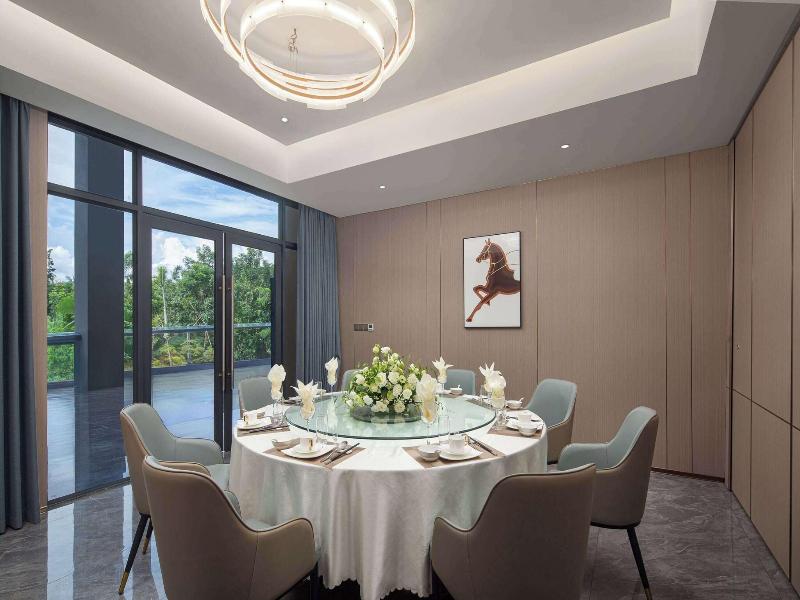Days Hotel By Wyndham Xishuangbanna Jinghong