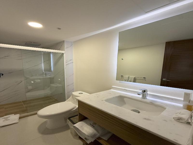 Hotel Casa Kavia Vallarta image