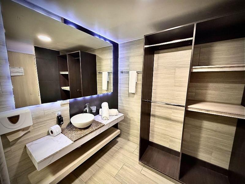 Hotel American Visa Normandia image
