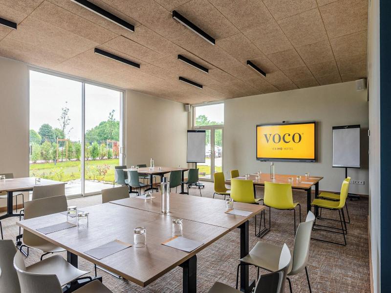 Voco Beaune Â€“ Citã© Des Vins By Ihg image