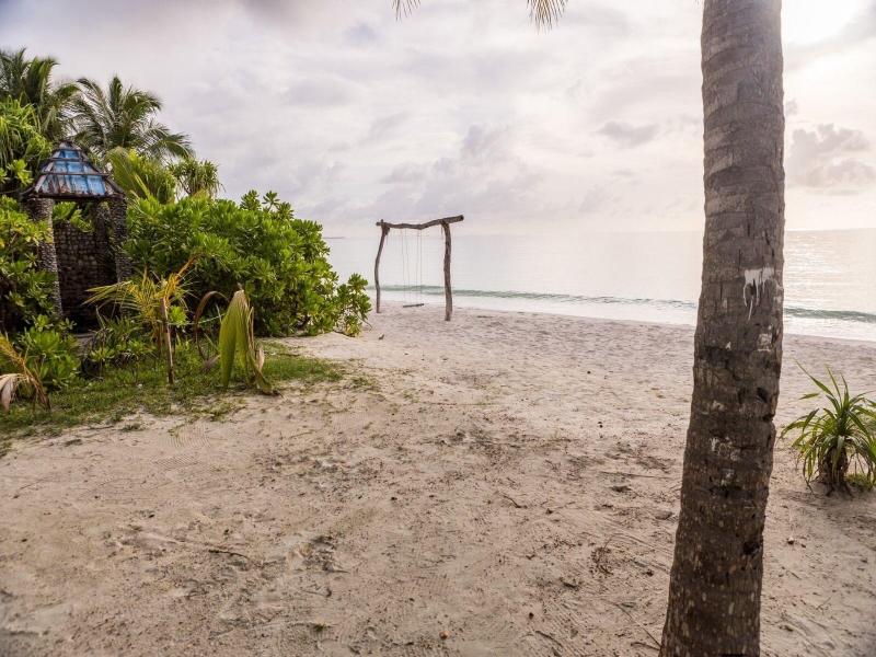 Nazaki Beach Hotel & Spa Maldives