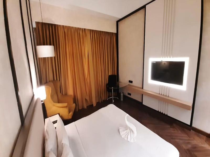 Hotel Polo Tower Agartala image