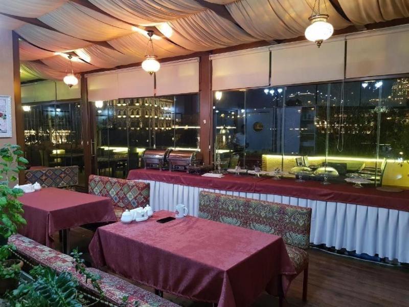 Antique Palace Hotel Baku image