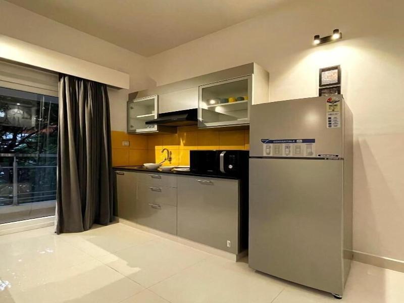 Eiffel Suites image