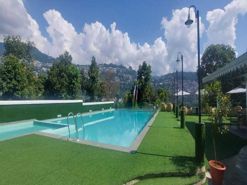 Treenz Hotels