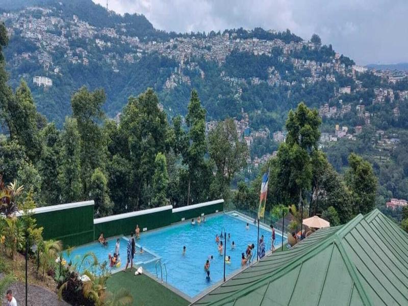 Treenz Hotels