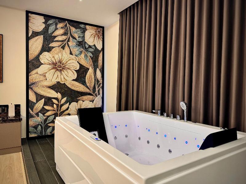 Asteria Melaka By Attic Suite image