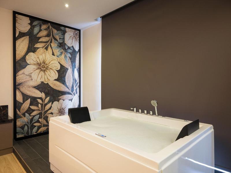 Asteria Melaka By Attic Suite image