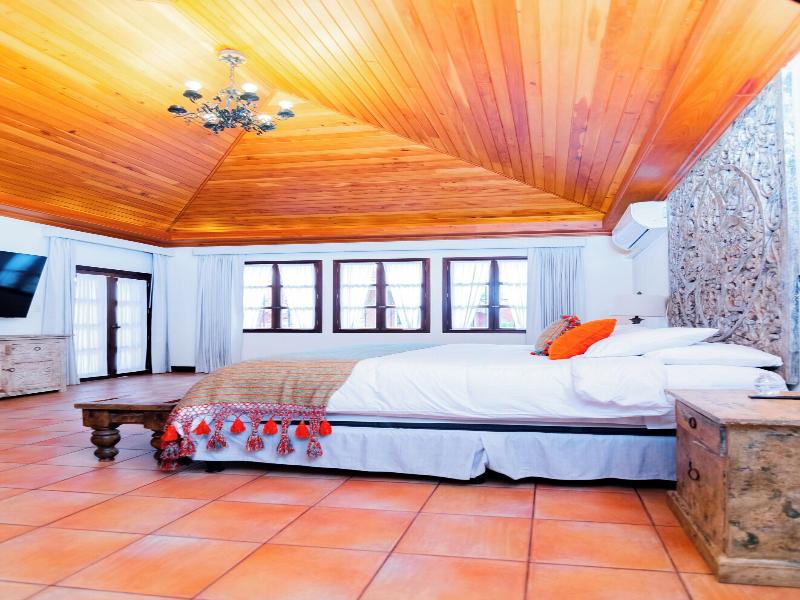 Casa Santa Margarita image