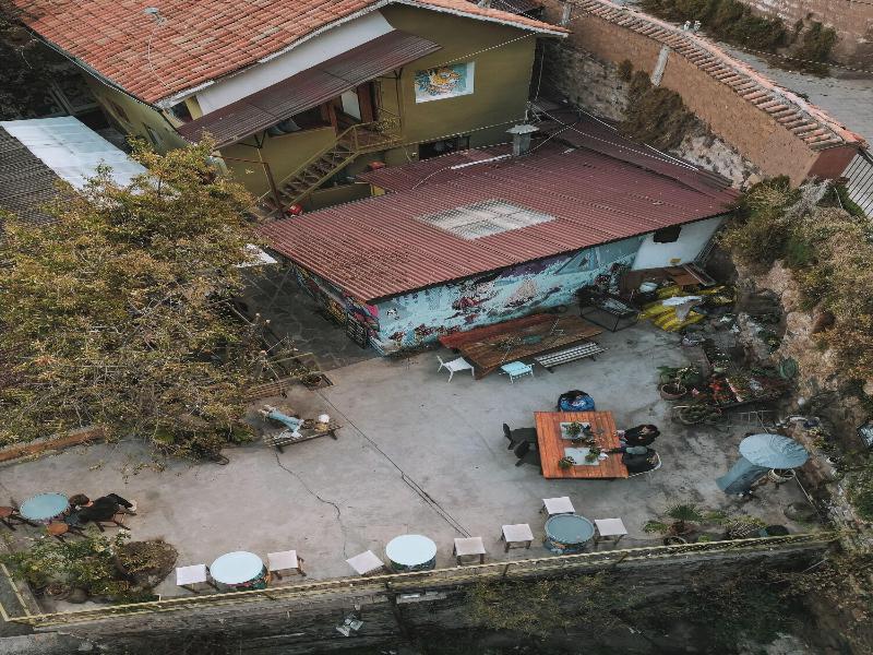 Supertramp Hostel Cusco image