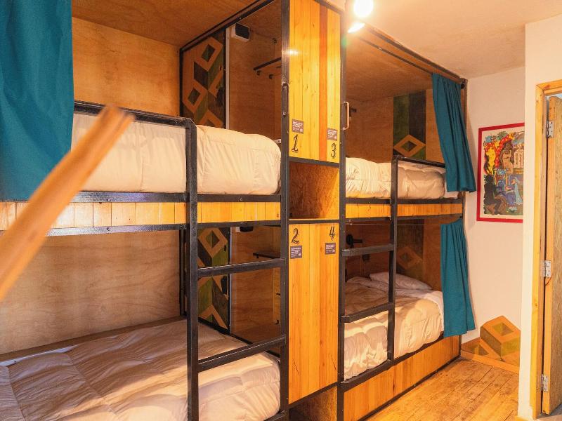 Supertramp Hostel Cusco image