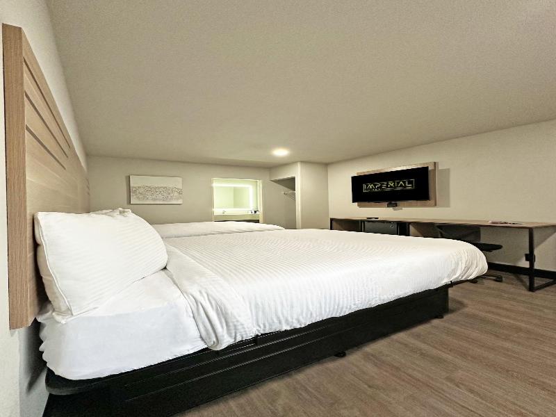 Imperial Suites - Adults Only image