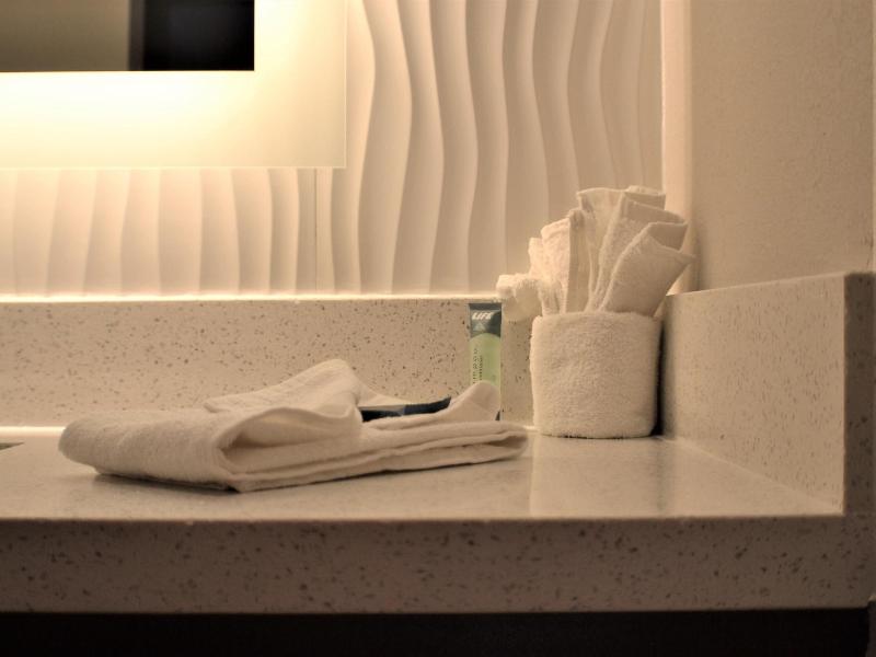 Imperial Suites - Adults Only image