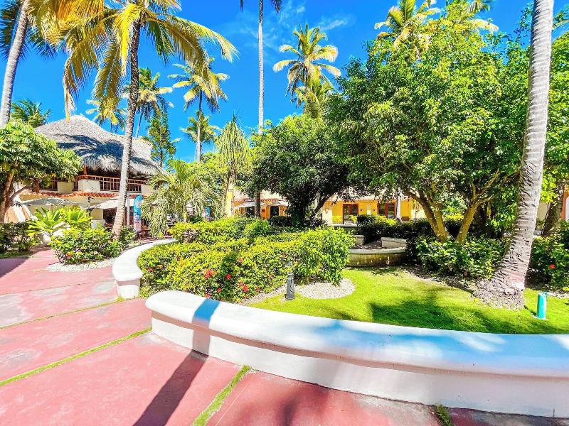 Korales Beach Apartments image