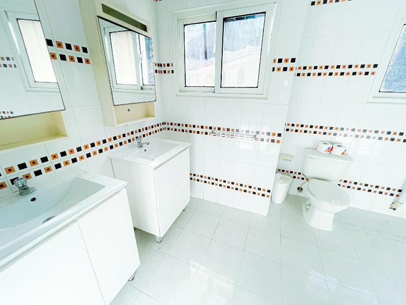 Korales Beach Apartments image