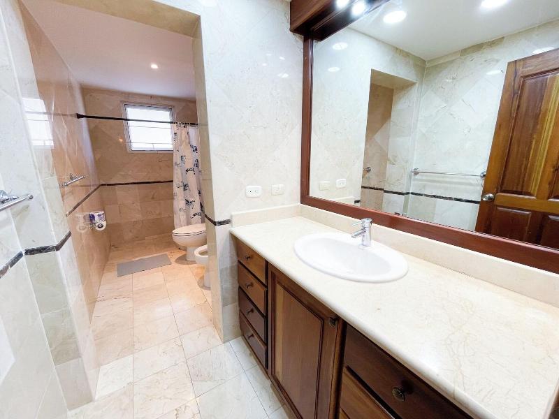 Korales Beach Apartments image