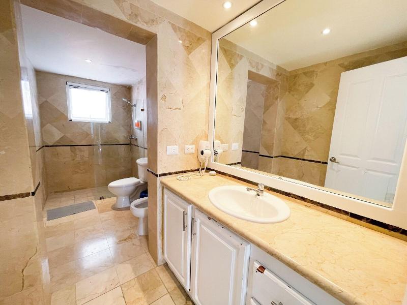 Korales Beach Apartments image