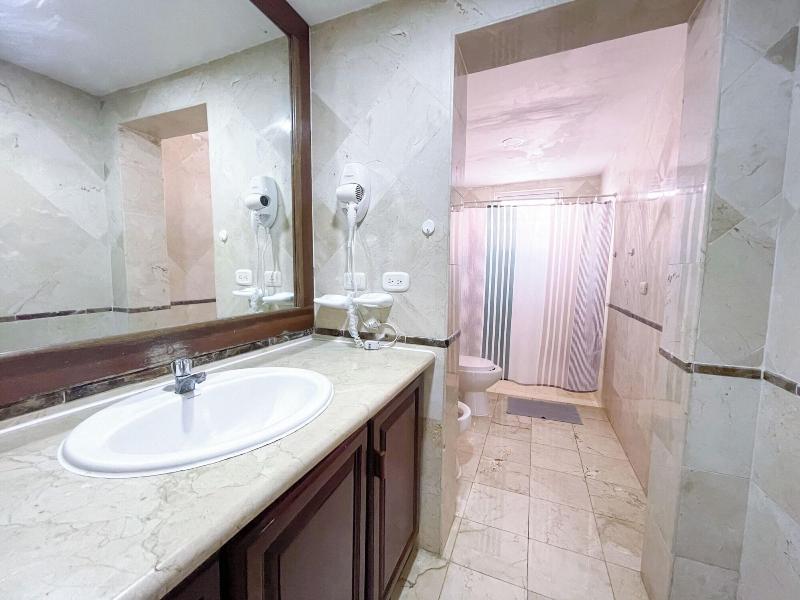 Korales Beach Apartments image
