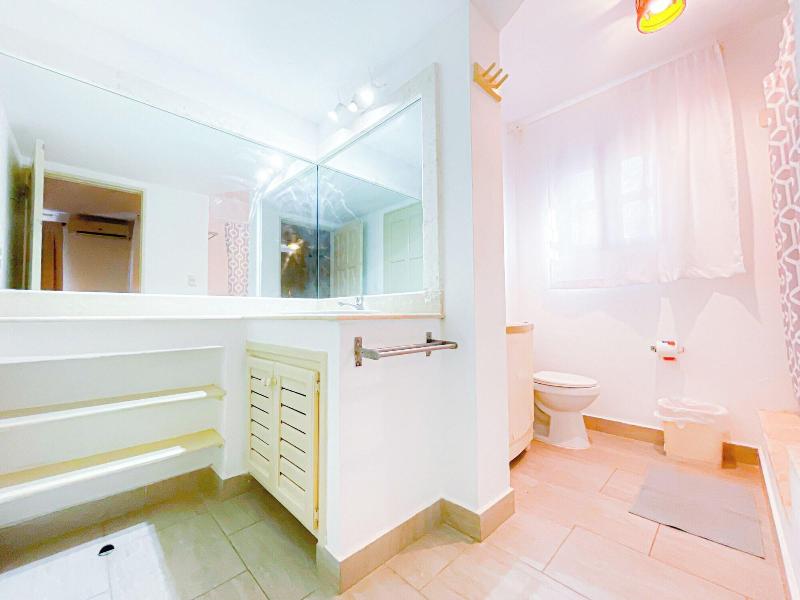 Korales Beach Apartments image