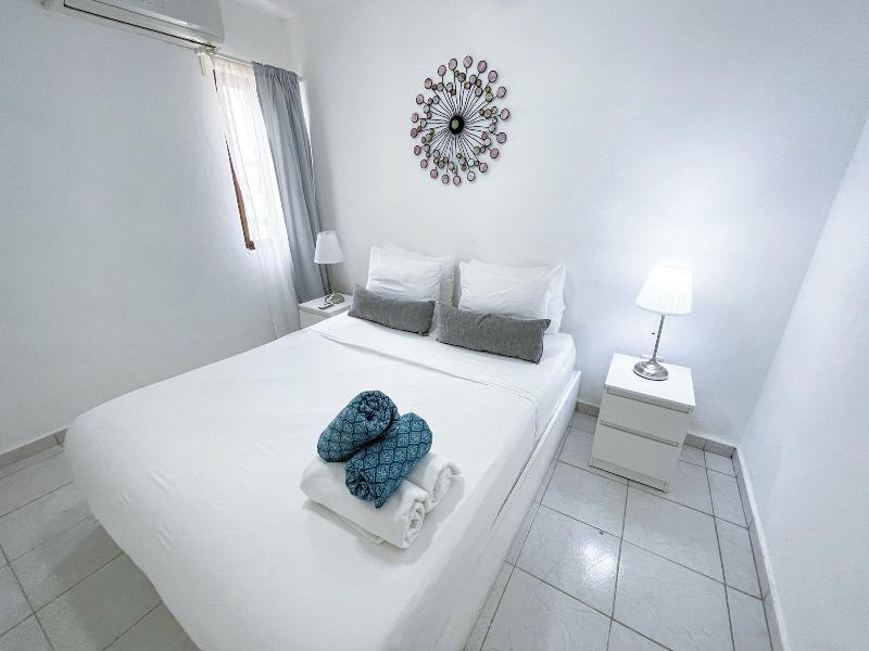 Korales Beach Apartments image