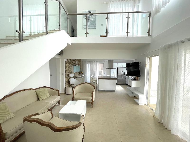 Korales Beach Apartments image