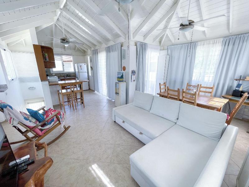 Korales Beach Apartments image