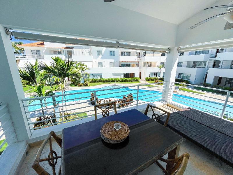 Korales Beach Apartments image