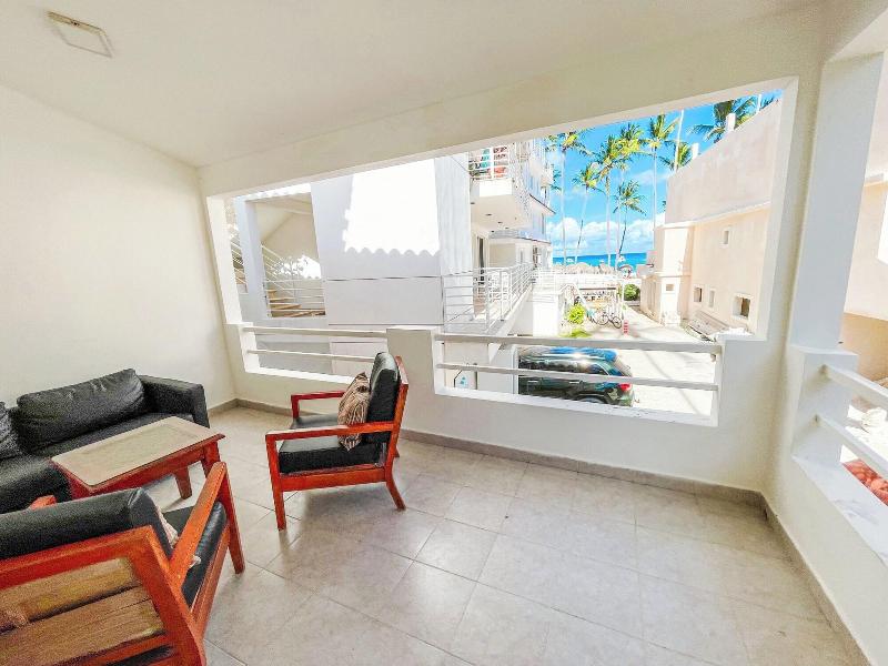 Korales Beach Apartments image