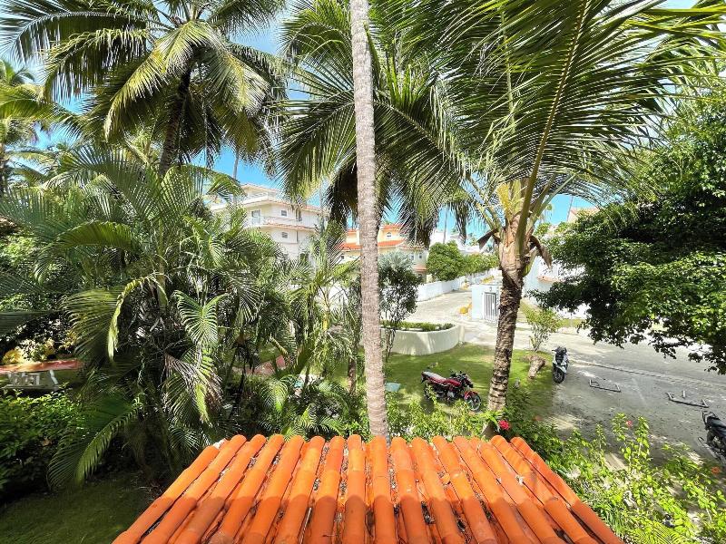 Korales Beach Apartments image